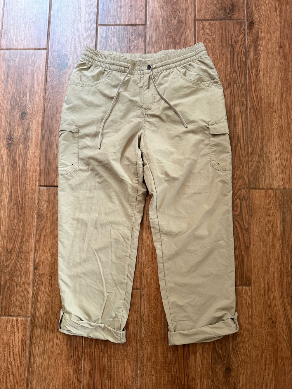 Columbia Women’s Beige Cargo Pants Pockets Size M
